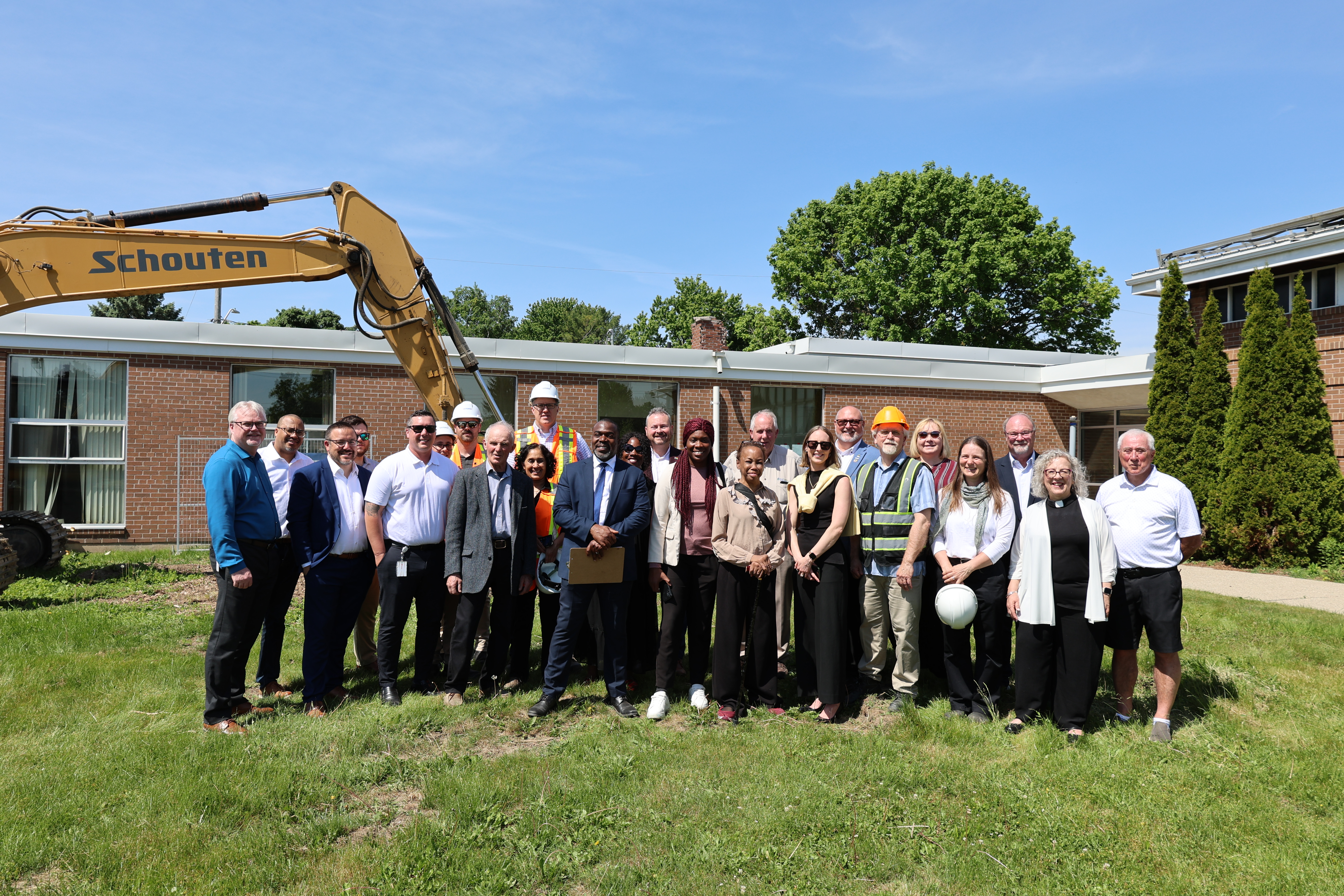 Group photo of ACBN, project partners and Oxford County