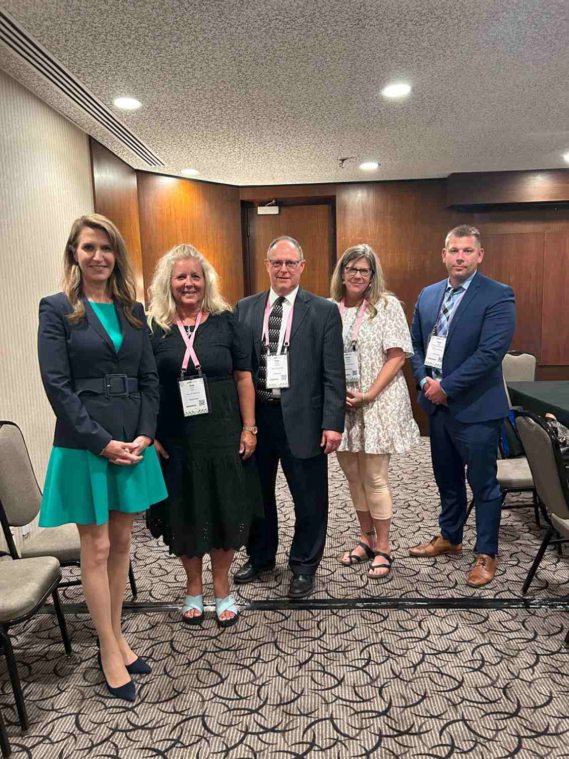 Tillsonburg delegation meets with Minister of Transportation